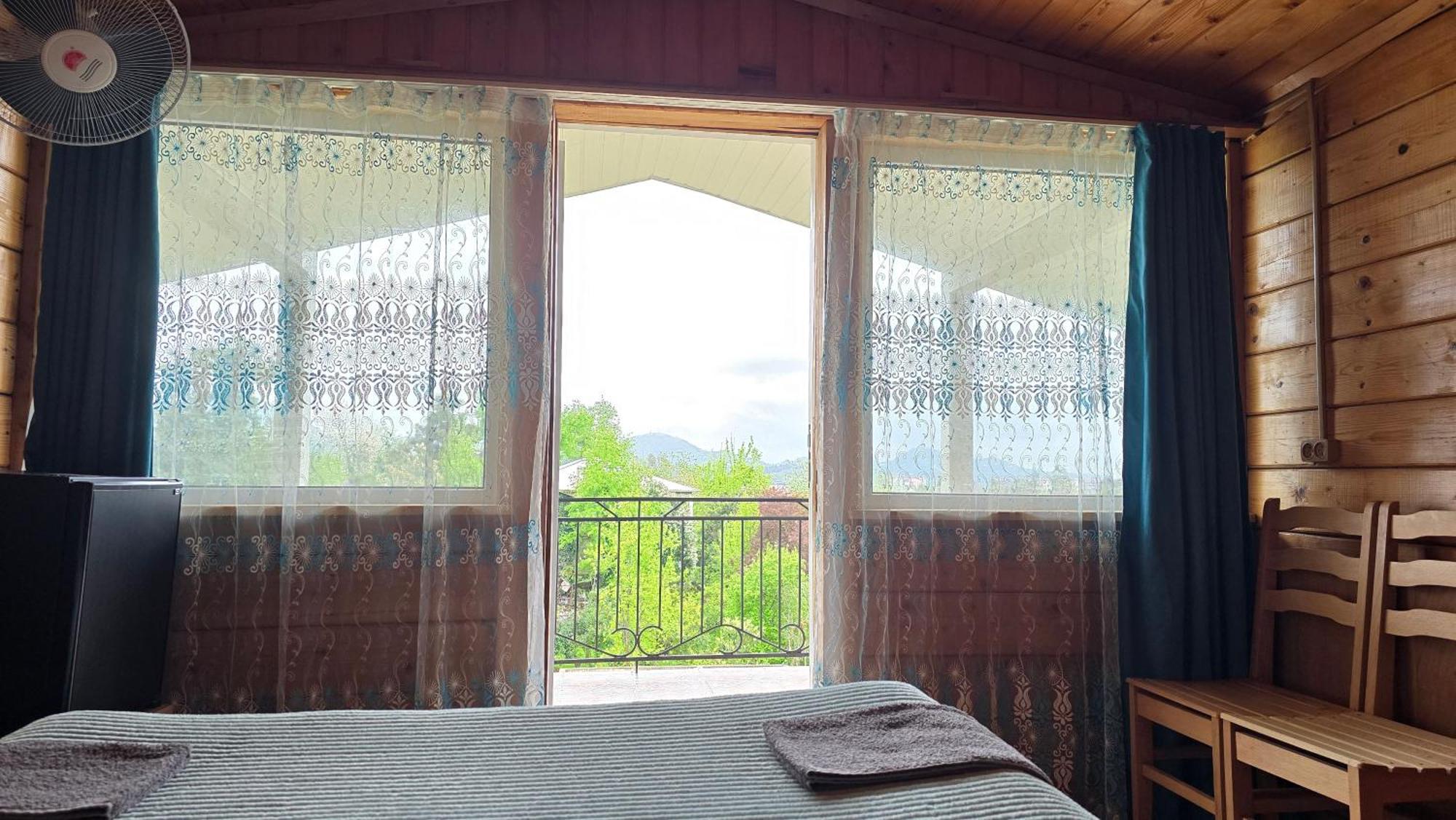 Olga'S Home Μπατούμι Εξωτερικό φωτογραφία
